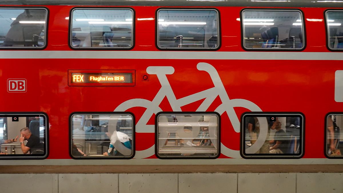 Auch-Fernverkehr-profitiert-Neue-Bahn-Anbindung-zum-Berliner-Flughafen-BER-eingeweiht