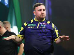 Darts-Weltmeister siegt 3:0: Mit einer Aktion entscheidet Luke Littler das Spiel