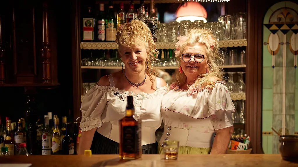 Im-Saloon-in-der-Westernstadt-Old-Texas-Town-wird-nicht-mehr-gefeiert