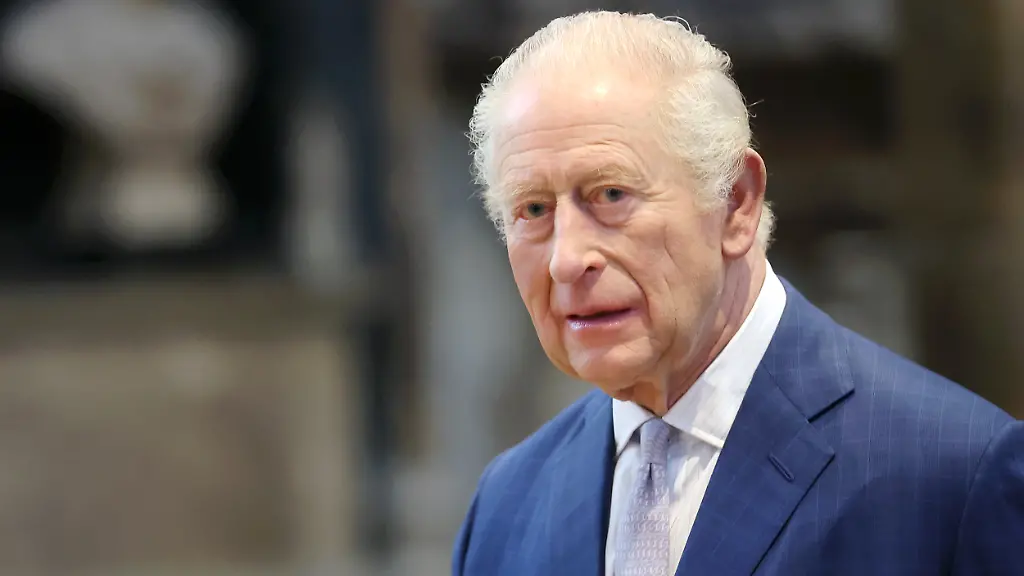 Advent-Service-at-Westminster-Abbey-King-Charles-III-attends-an-Advent-Service-at-Westminster-Abbey-highlighting-themes-of-Advent-and-ecumenism-and-the-experience-of-persecuted-Christians-Picture-date-Wednesday-December-10-2025