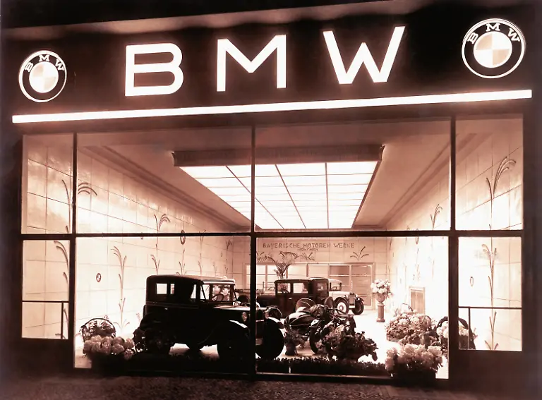 02_Die_Wurzeln_von_BMW_liegen_1916_in_der_Produktion_Quelle_BMW_AG