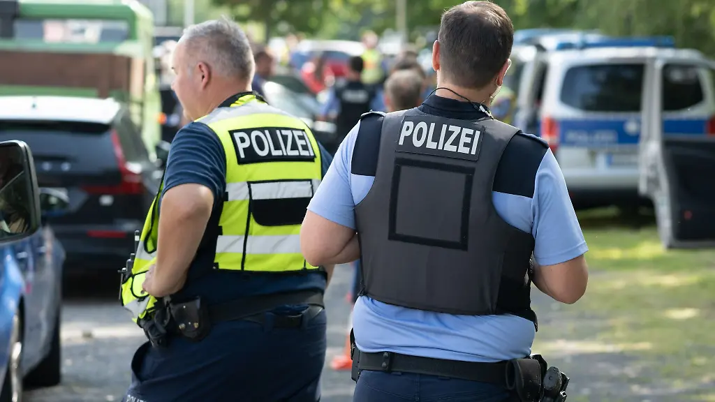 Die-Polizei-verschaerft-die-Kontrollen