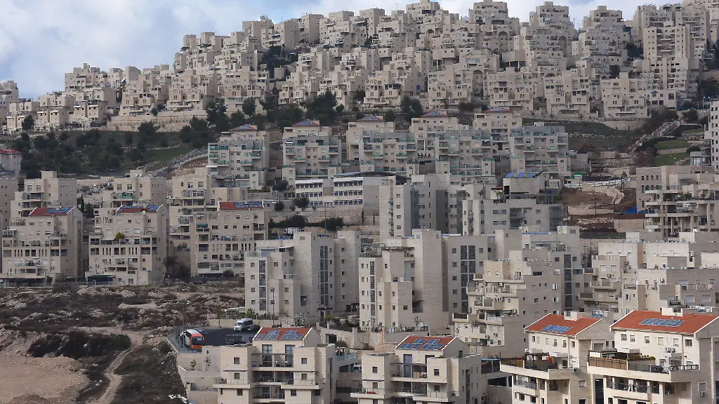An-overview-of-Jewish-housing-in-the-Israeli-settlement-Har-Homa-between-Jerusalem-and-Bethlehem-in-the-West-Bank-January-3-2017