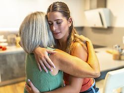 Literarischer Trend 2026: Der neue Blick auf Eltern im Alter