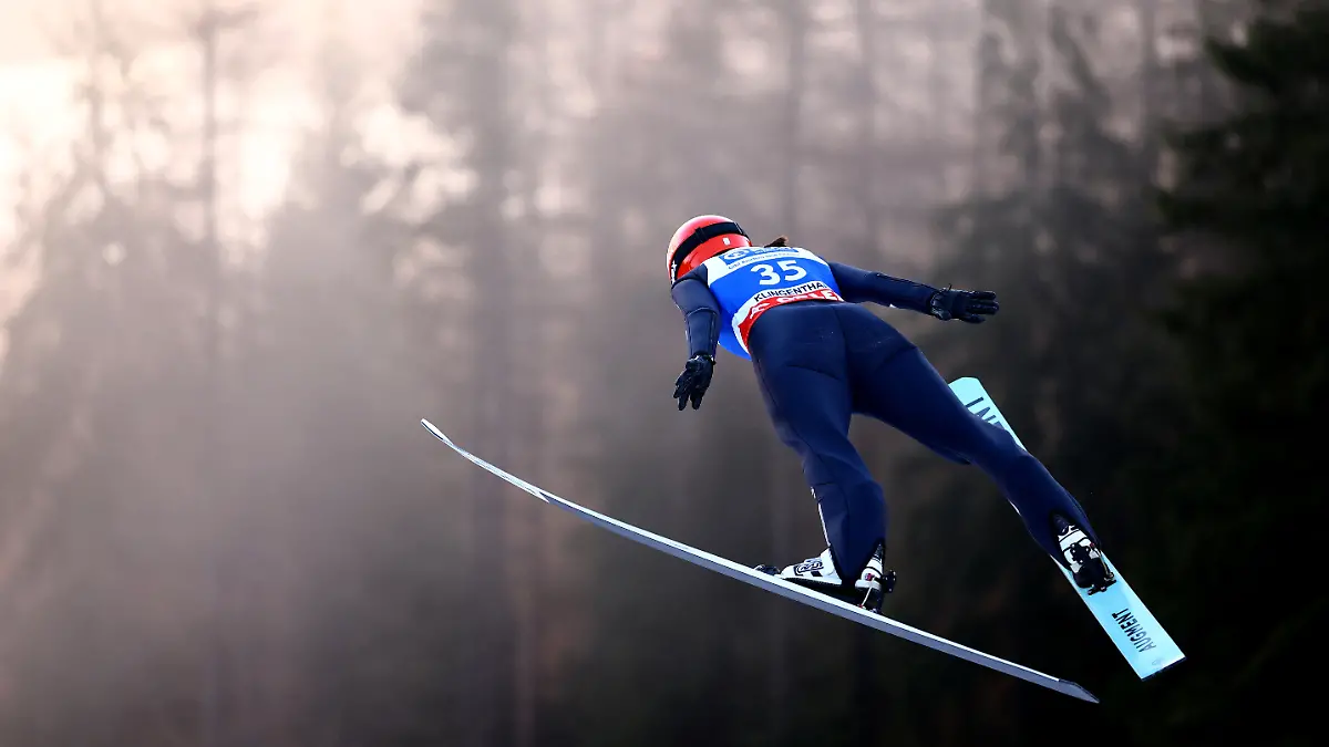 Ski-Jumping-FIS-Ski-Jumping-World-Cup-Klingenthal-Germany-December-13-2025-Germany-s-Selina-Freitag-in-action-during-the-first-round-REUTERS-Lisi-Niesner