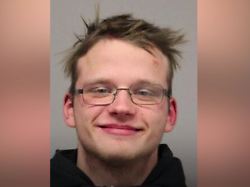 Messerangriff in Bergkamen: Mann sticht auf Mutter und ihre vier Kinder ein