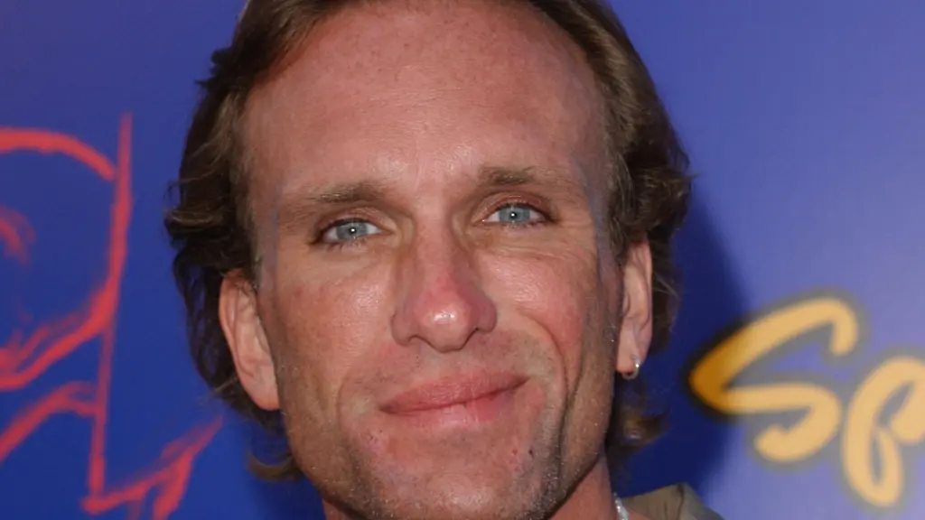Peter-Greene-dead-at-60-PETER-GREENE-The-4th-Annual-Taurus-World-Stunt-Awards-held-at-The-Paramount-Picture-Studios-in-Los-Angeles-California-May-16-2004-headshot-portrait-pendant-necklace-Los-Angeles-CA-United-States-Copyright-xDebbiexVanxStory-CapitalxPicturex