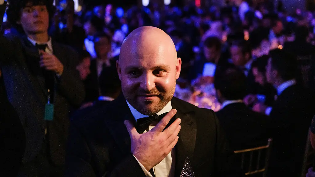 Markus-Frohnmaier-a-German-politician-from-Alternative-for-Germany-speaks-to-the-press-at-the-New-York-Young-Republican-Club-s-Annual-Gala-at-Cipriani-Wall-Street-in-New-York-City-U-S-December-13-2025