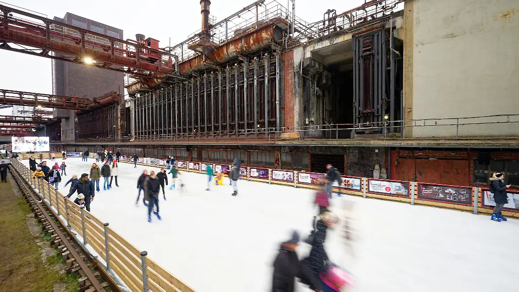 Am-Sonntag-haengen-am-Himmel-ueber-NRW-noch-viele-Wolken-die-neue-Woche-startet-dagegen-mit-Sonnenschein