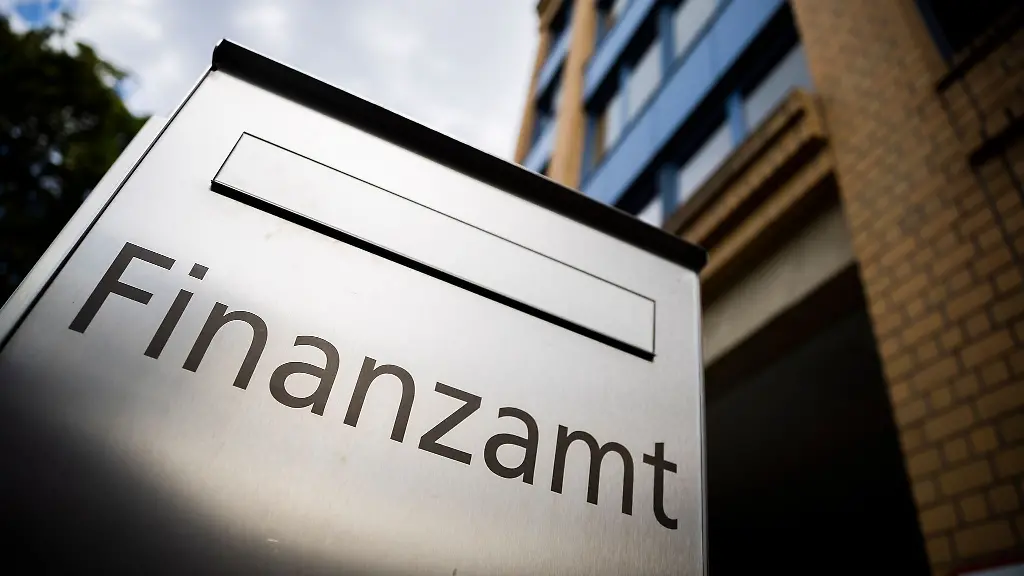 Die-Finanzaemter-in-Sachsen-Anhalt-verzichten-zur-Weihnachtszeit-auf-belastende-Massnahmen-Symbolbild