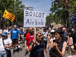Illegale Ferienwohnungen: Spanien verhängt hohe Geldstrafe gegen Airbnb