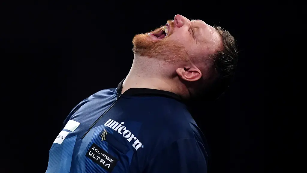 Paddy-Power-World-Darts-Championship-Day-Five-Alexandra-Palace-Cameron-Menzies-reacts-during-his-match-against-Charlie-Manby-on-day-five-of-the-Paddy-Power-World-Darts-Championship-at-the-Alexandra-Palace-London-Picture-date-Monday-December-15-2025-See-PA-story-DARTS-World-Photo-credit-should-read-John-Walton-PA-Wire-RESTRICTIONS-Use-subject-to-restrictions-Editorial-use-only-no-commercial-use-without-prior-consent-from-rights-holder