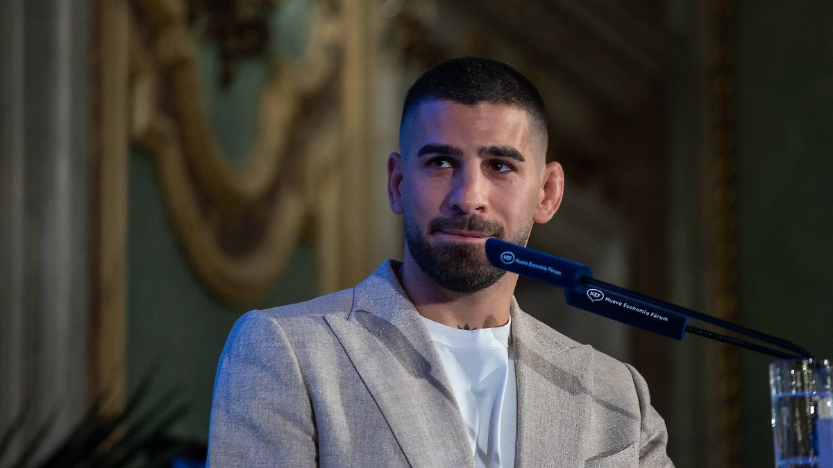 Mysteriöse Kampf-Pause: UFC-Star Topuria spricht von "Erpressung und Veruntreuung"