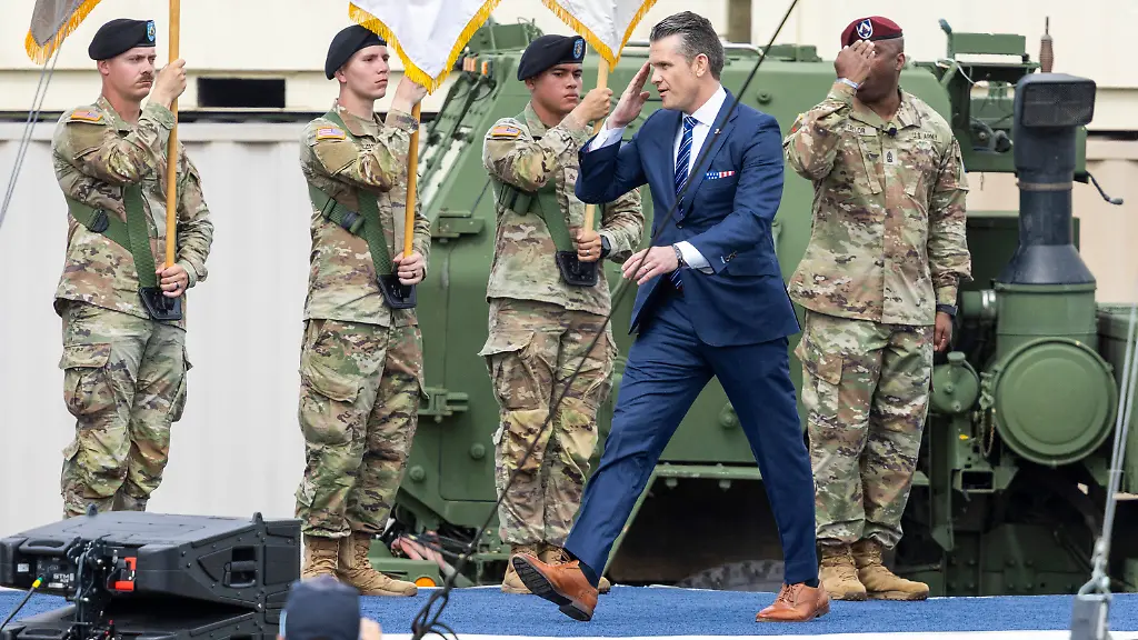 NO-FILM-NO-VIDEO-NO-TV-NO-DOCUMENTARY-Defense-Secretary-Pete-Hegseth-takes-the-stage-before-President-Donald-Trump-Tuesday-June-10-2025-at-Fort-Bragg-North-Carolina-to-mark-the-U-S-Armyas-250th-anniversary-Photo-by-Travis-Long-The-News-Observer-TNS-ABACAPRESS