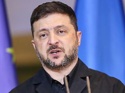 "Wollen Donbass nicht aufgeben": Selenskyj wehrt sich weiter gegen Gebietsabtretungen