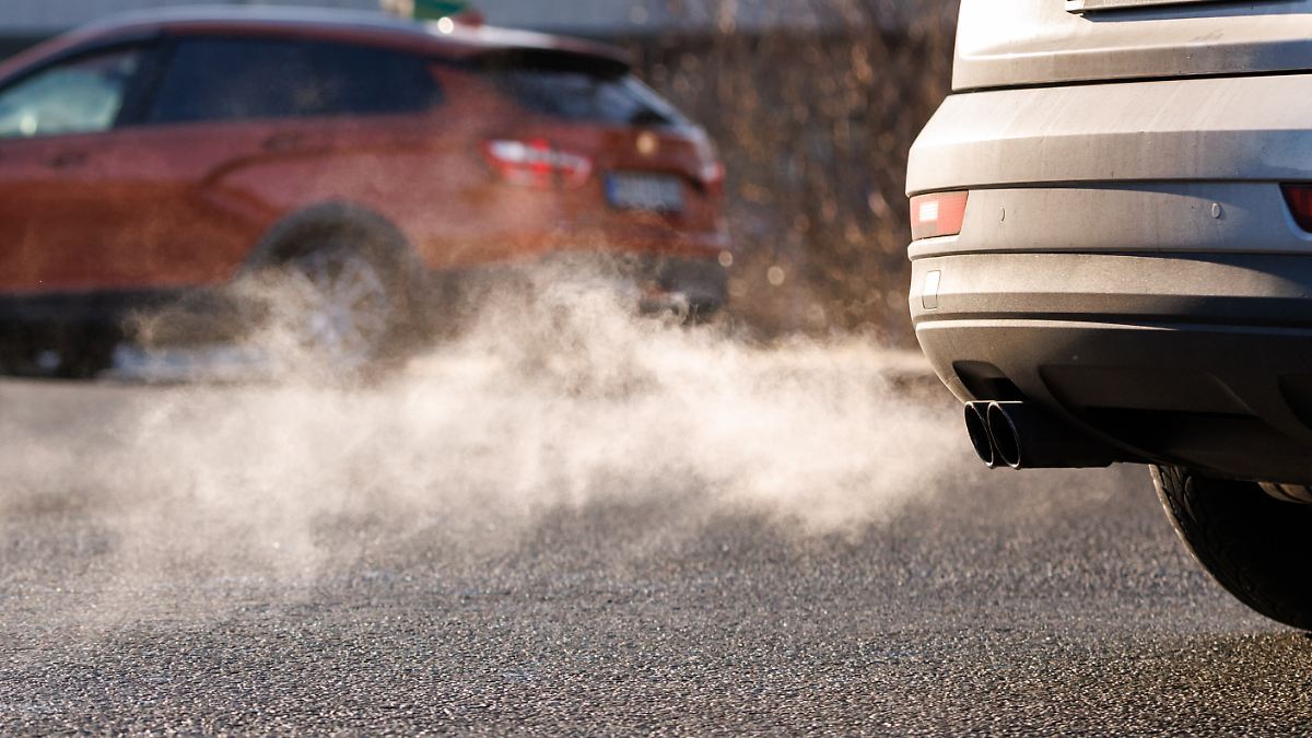 F-r-Zulassungen-nach-2035-Bericht-EU-will-Verbrenner-Aus-mit-Quotenregelung-aufweichen