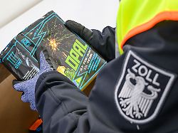 Baden-Württemberg: Zoll warnt vor illegalem Feuerwerk - diese Strafen drohen