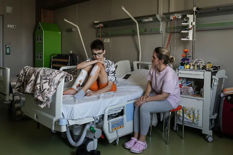 Kyiv-2025-Ivan-was-injured-during-a-massive-bombing-in-the-center-of-Sumy-Due-to-the-severity-of-his-leg-injuries-he-was-transferred-to-the-country-s-main-pediatric-hospital-After-9-surgeries-he-faces-a-long-period-of-rehabilitation