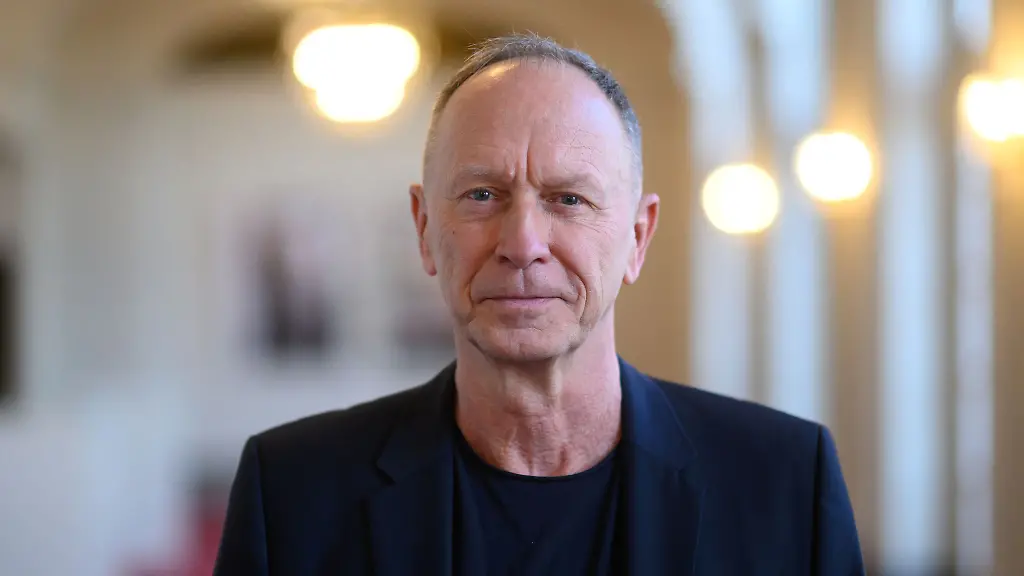 Der-kuenftige-Schauspielintendant-Hasko-Weber-moechte-weiter-auf-gutes-Ensembletheater-setzen