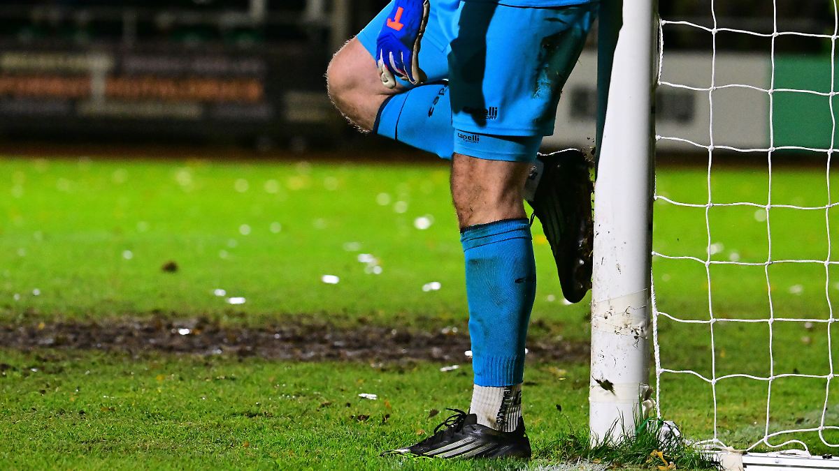 Warum das "88"-Verbot scheiterte: Berlins mühsamer Kampf gegen die Hitler-Rückennummer