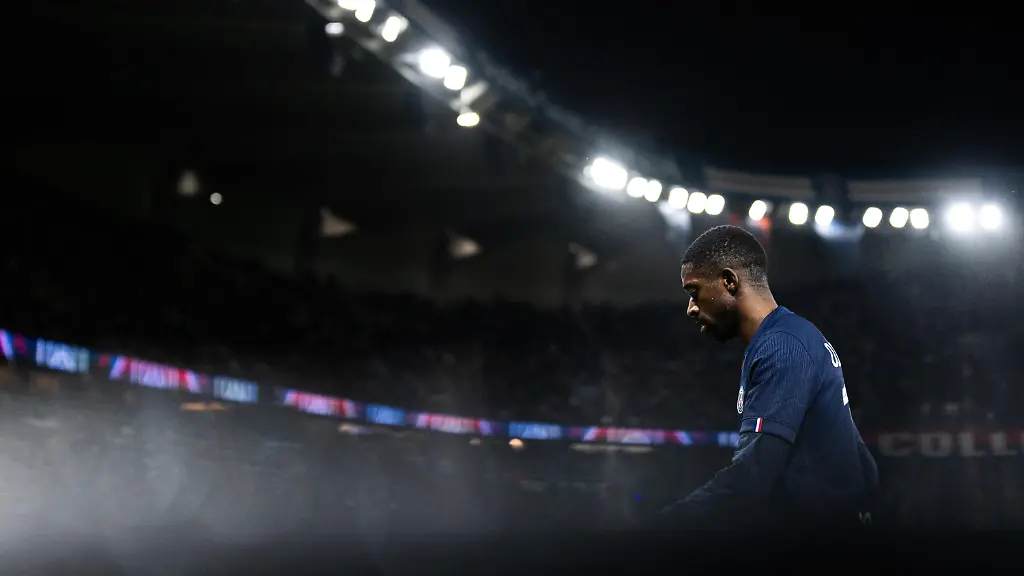 Ousmane-Dembele-of-Paris-Saint-Germain-plays-during-the-French-L1-football-match-between-Paris-Saint-Germain-PSG-and-Stade-Rennais-FC-at-the-Parc-des-Princes-stadium-in-Paris
