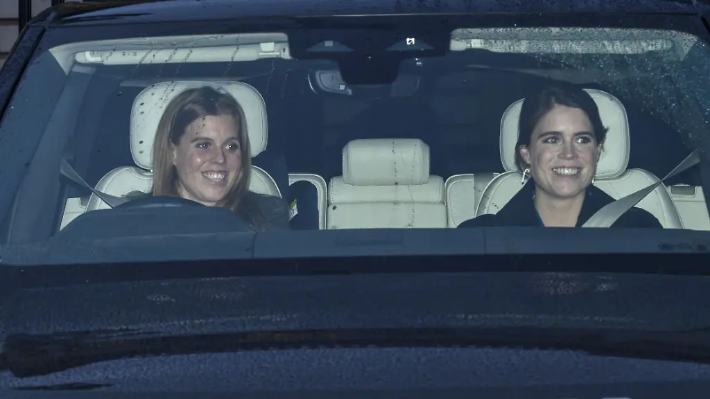 Royal-family-christmas-lunch-at-Buckingham-Palace-Featuring-Princess-Beatrice-and-Princess-Eugenie-Where-London-United-Kingdom-When-16-Dec-2025-Credit-Cover-Images-NOT-AVAILABLE-FOR-HELLO-MAGAZINE