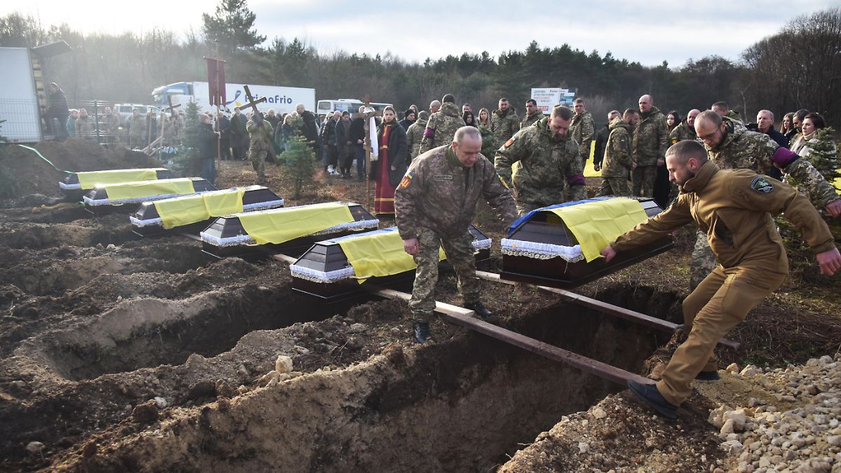 Sorge-vor-Kreml-Spielchen-Ischinger-sieht-Waffenstillstand-in-weiter-Ferne