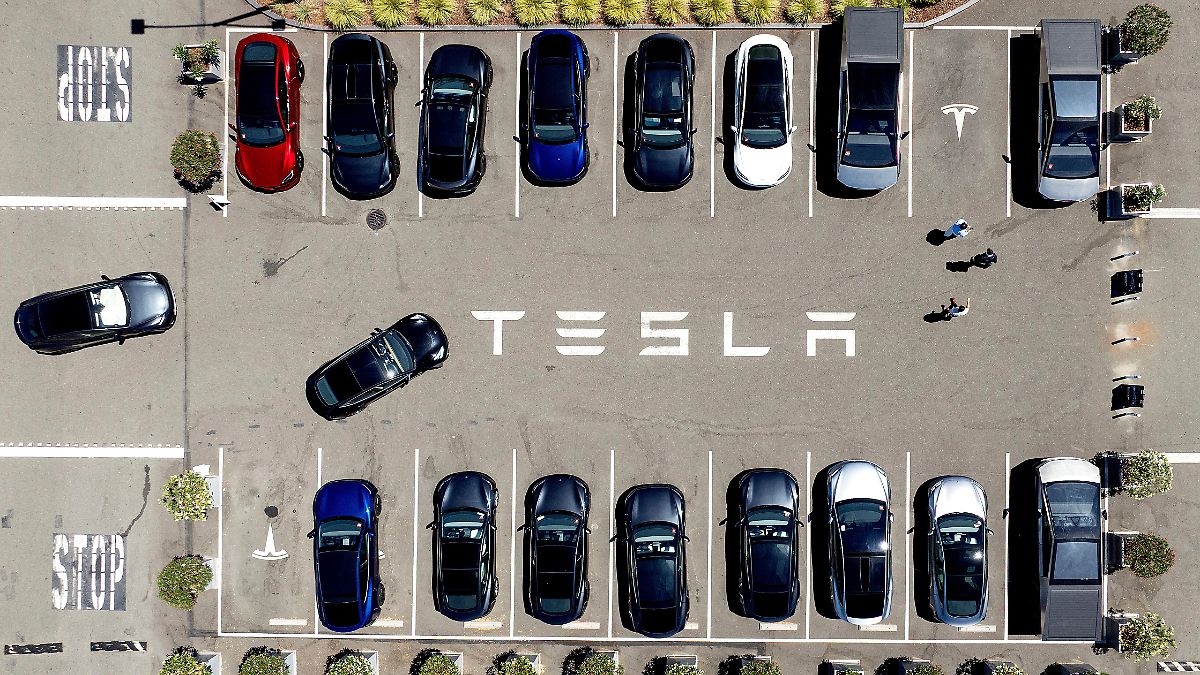 Mogelpackung-Full-Self-Driving-Tesla-droht-einmonatiger-Verkaufsstopp-in-Kalifornien