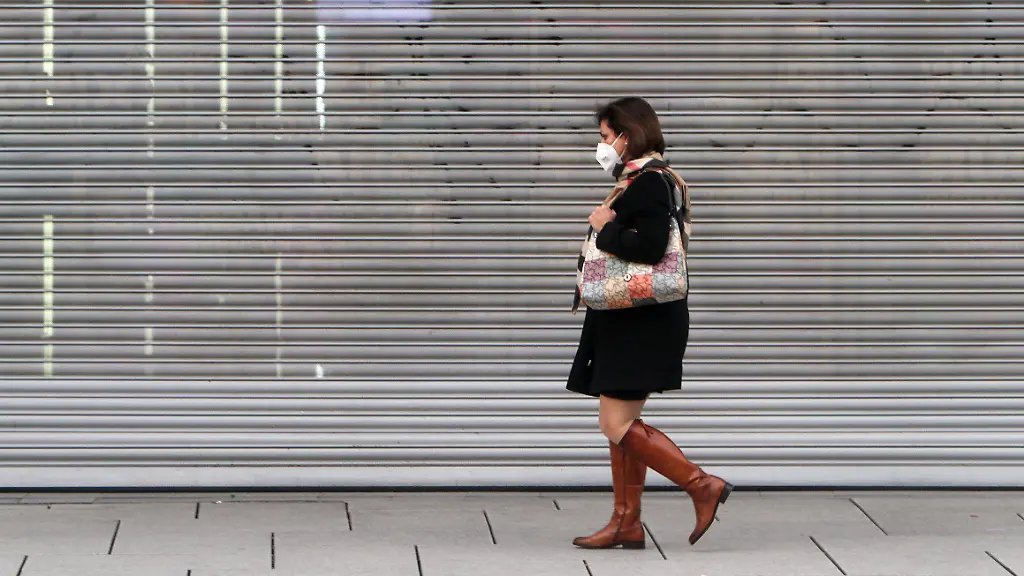 b5da1873540bd276a4decb66cb0f5ebb