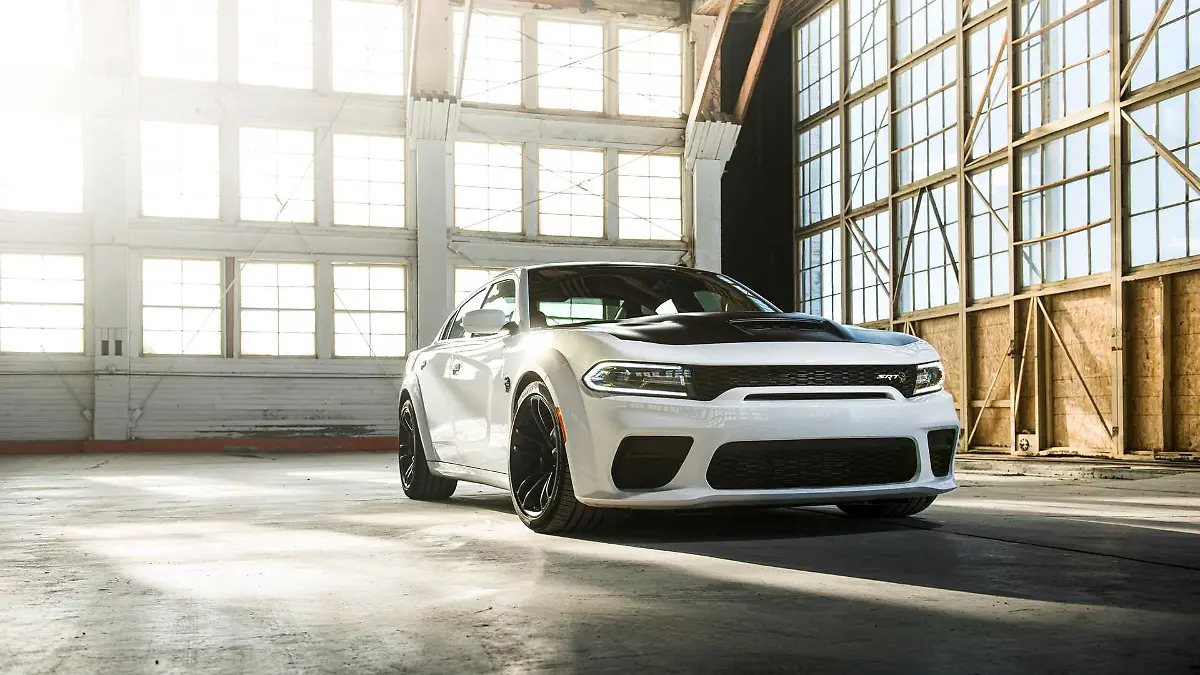 2021-dodge-charger-srt-hellcat-redeye