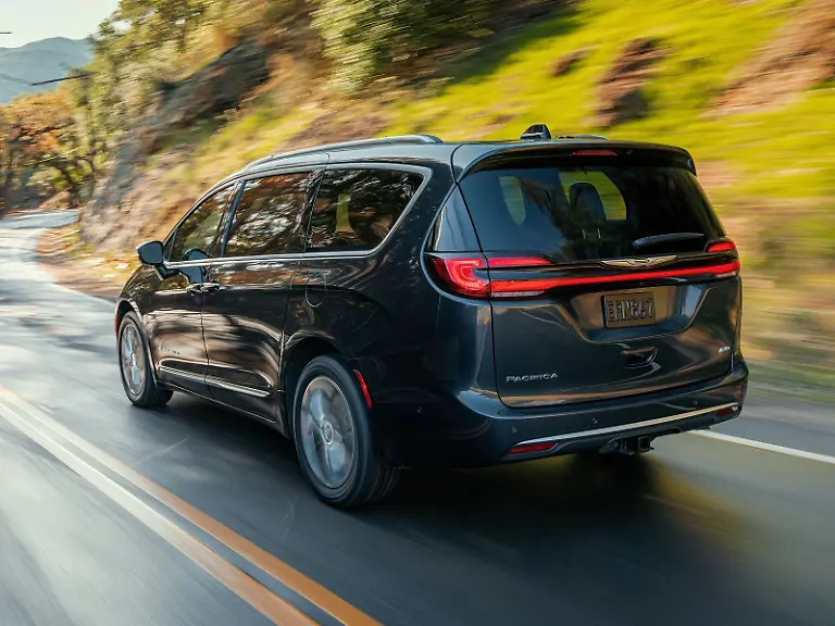 Facelift-fuer-Chrysler-Pacifica-002