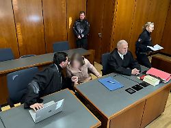 Niedersachsen & Bremen: Sozialarbeiterin soll 15-Jährige getötet haben