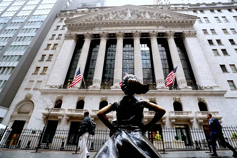 News-Bilder-des-Tages-New-York-Stock-Exchange-Wall-Street-General-view-of-the-New-York-Stock-Exchange-in-Wall-Street-New-York-on-April-7-2025-Photo-by-Charles-Guerin-ABACAPRESS