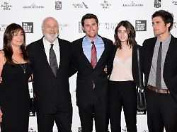 Dank für "überwältigende Liebe": Rob und Michele Reiners Kinder planen Gedenkfeier