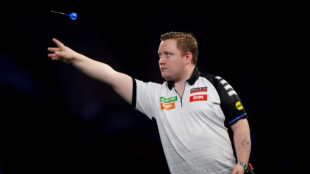 Paddy-Power-World-Darts-Championship-Day-Seven-Alexandra-Palace-Martin-Schindler-during-his-match-against-Stephen-Burton-on-day-seven-of-the-Paddy-Power-World-Darts-Championship-at-the-Alexandra-Palace-London-Picture-date-Wednesday-December-17-2025-See-PA-story-DARTS-World-Photo-credit-should-read-Bradley-Collyer-PA-Wire-RESTRICTIONS-Use-subject-to-restrictions-Editorial-use-only-no-commercial-use-without-prior-consent-from-rights-holder