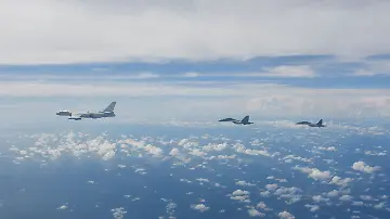 564616532
