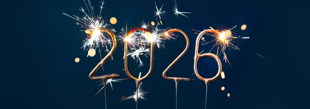 Wunderkerzen-sind-eine-grossartige-Feuerwerk-Alternative-zu-Silvester-die-wenig-Muell-macht-und-niemanden-in-Angst-und-Schrecken-versetzt