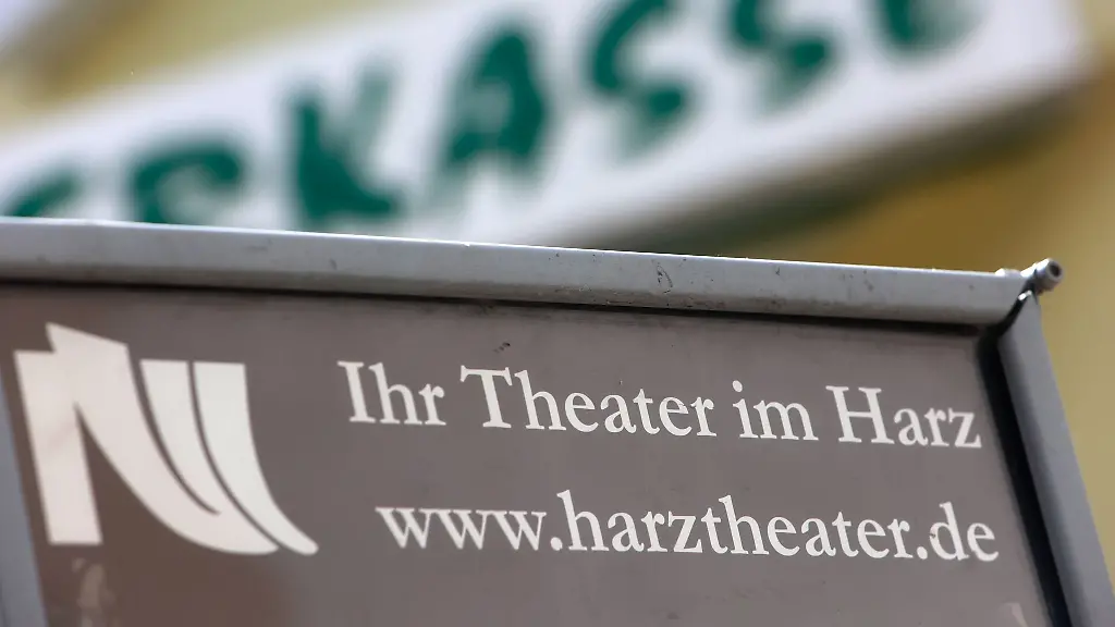 Fuer-die-Verschmelzung-von-Harztheater-und-Kammerorchester-Wernigerode-laufen-letzte-Vorbereitungen