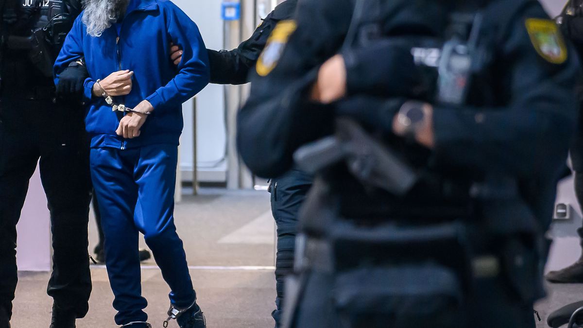 Seit-Wochen-im-Hungerstreik-Gericht-verhandelt-ohne-Magdeburger-Todesfahrer-ber-Anschlag-weiter