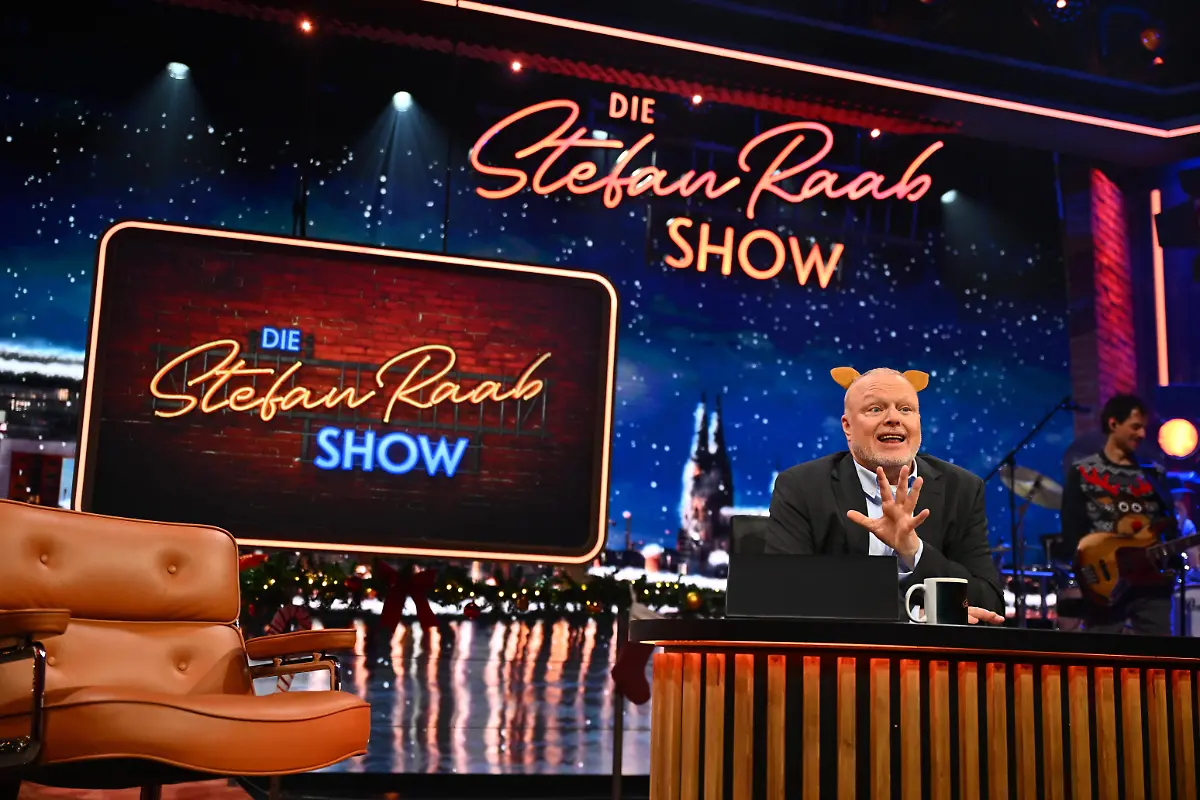 Stefan-Raab-Die-Verwendung-des-sendungsbezogenen-Materials-ist-nur-mit-dem-Hinweis-und-Verlinkung-auf-RTL-gestattet