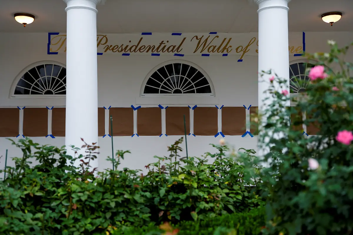 A-view-of-the-Presidental-Walk-of-Fame-at-the-White-House-in-Washington-D-C-September-21-2025