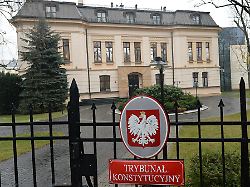 Nach Klage von EU-Kommission: EuGH weist Polens Verfassungsgericht in die Schranken