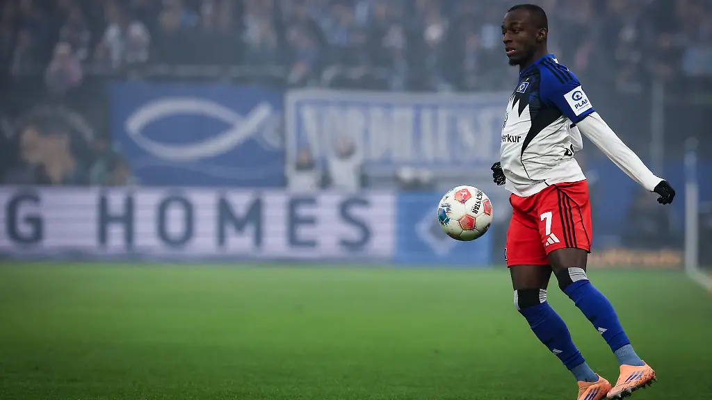 Faellt-gegen-Frankfurt-aus-Jean-Luc-Dompe-vom-Hamburger-SV