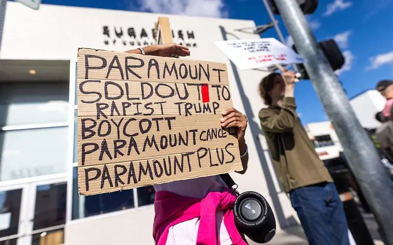 WGA-and-SAG-members-join-a-weekly-demonstration-in-front-of-Paramount-Studios-in-protest-of-Paramount-s-recent-merger-with-Skydance-and-its-cancellation-of-Stephen-Colbert-in-Hollywood-CA-on-November-19-2025-Photo-by-J-W