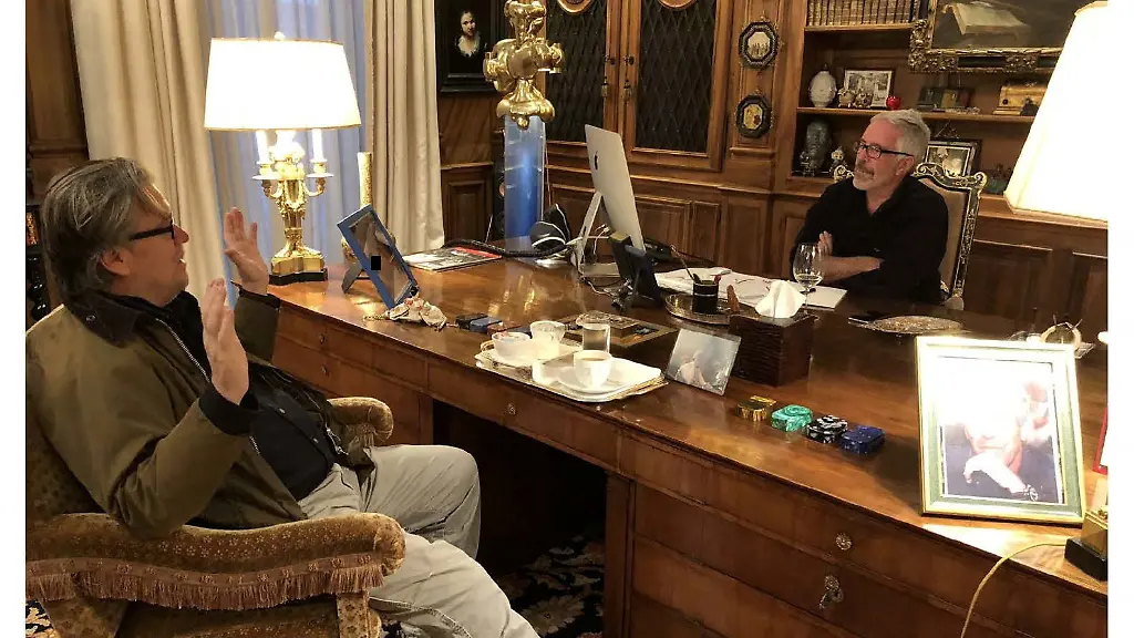 Late-financier-and-convicted-sex-offender-Jeffrey-Epstein-and-Steve-Bannon-are-seen-in-this-handout-image-from-the-Epstein-estate-released-by-House-Oversight-Committee-Democrats-in-Washington-D-C-U-S-on-December-18-2025-House-Oversight-Committee-Democrats-Handout-via-REUTERS-THIS-IMAGE-HAS-BEEN-MODIFIED-AND-SUPPLIED-BY-A-THIRD-PARTY-REDACTED-AREA-FROM-SOURCE