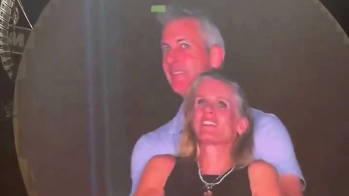 Als "Ehebrecherin" beschimpft: Frau aus der Coldplay-Kiss-Cam bekommt Morddrohungen