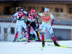 Bizarre Szenen in der NoKo: Nathalie Armbruster rennt nach Blitz-Ohnmacht noch ins Ziel