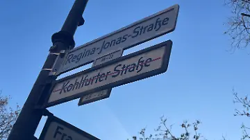 Strasse
