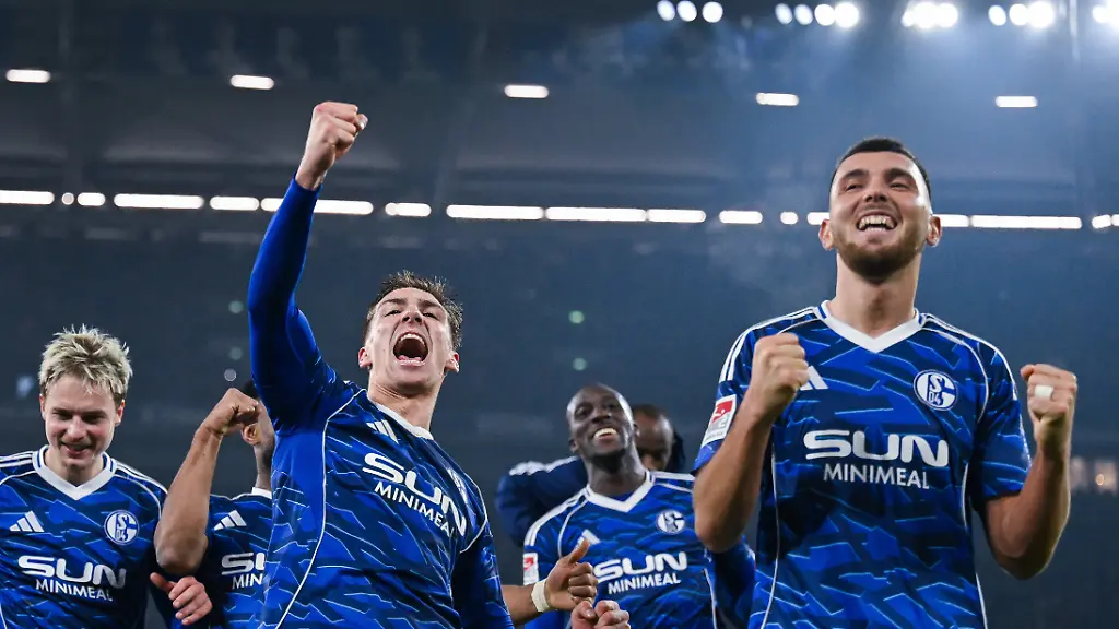 28-11-2025-Fussball-2-Bundesliga-Saison-2025-2026-14