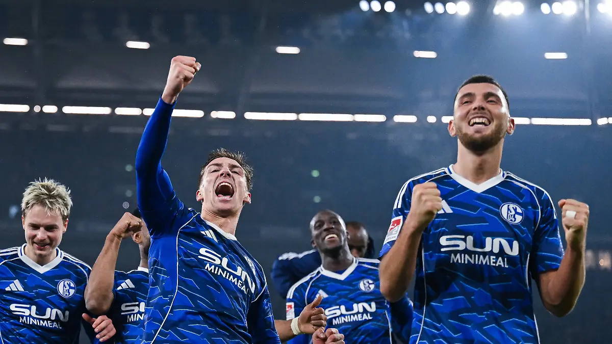 28-11-2025-Fussball-2-Bundesliga-Saison-2025-2026-14